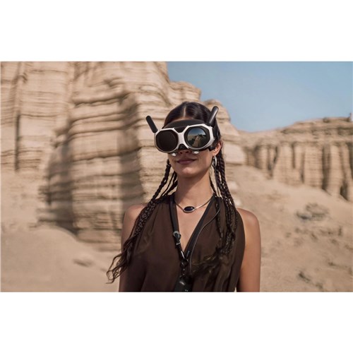 Antigravity A1 Explorer 8K 360 Drone Bundle, 3X Standard Battery Charging Hub, 4X Spare Propellers, Bag_11 - Theodist