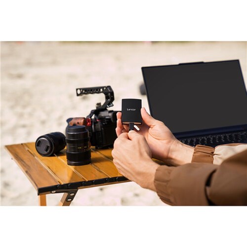 Lexar Armor 700 2TB Portable SSD External Hard Drive_3 - Theodist