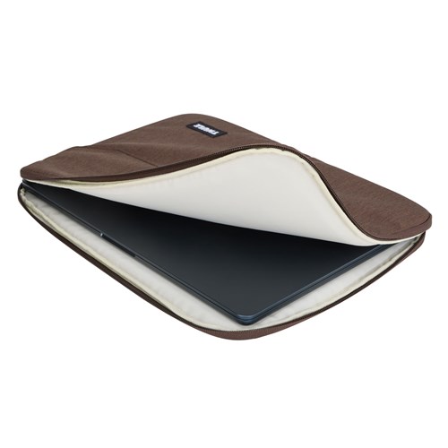 Thule Lithos for Macbook Air 15" Laptop Sleeve, Nuanced Brown, 3205459 / 85854260039_2 - Theodist