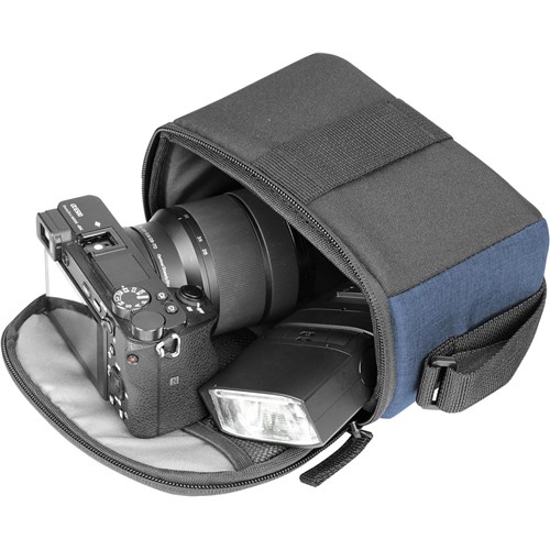 Vanguard Vesta Aspire 12 Camera Bag with Shoulder Strap Navy V253121_3 - Theodist