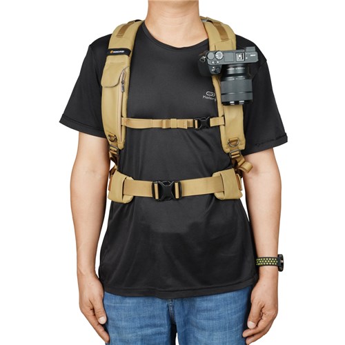 Vanguard Veo Metro B25L BG Camera Backpack Beige V254548_12 - Theodist