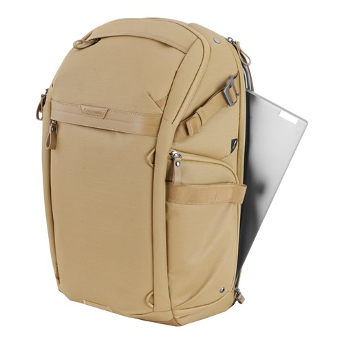 Vanguard Veo Metro B25L BG Camera Backpack Beige V254548_6 - Theodist
