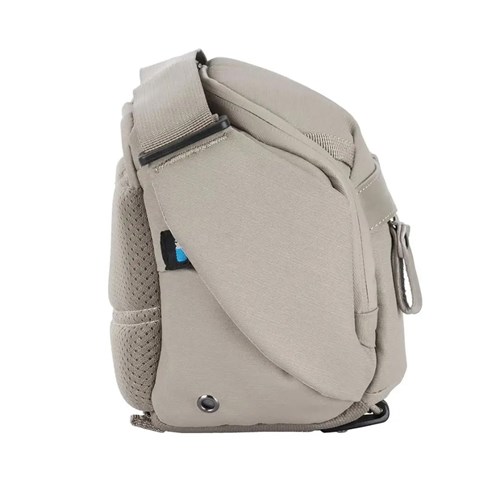 Vanguard Veo Metro S4L CM Camera Shoulder Bag Cream V254685_1 - Theodist