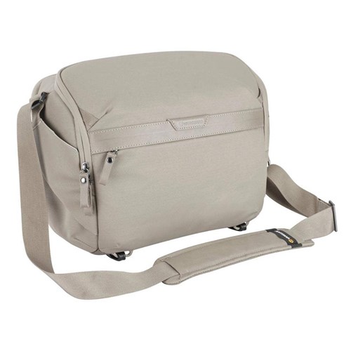 Vanguard Veo Metro S9L Camera Shoulder Bag Cream V254760 - Theodist