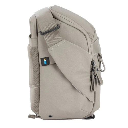 Vanguard Veo Metro S9L Camera Shoulder Bag Cream V254760_6 - Theodist