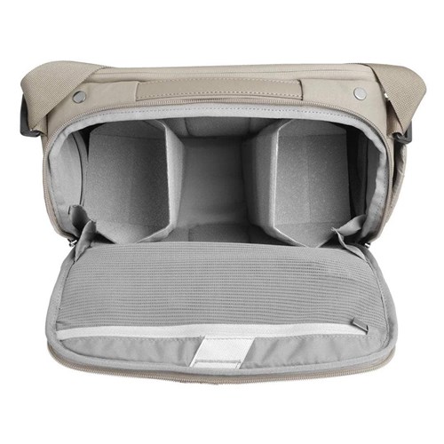 Vanguard Veo Metro S9L Camera Shoulder Bag Cream V254760_7 - Theodist