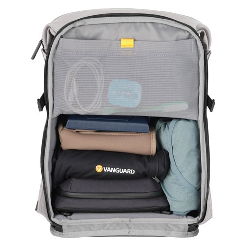 Vanguard Veo Lite B20L CM Camera Backpack Cream White V255378_7 - Theodist