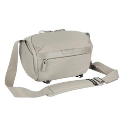 Vanguard Veo Metro S4L CM Camera Shoulder Bag Cream V254685 - Theodist